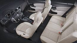 2014 Chrysler 200 Touring premium cloth bucket seats